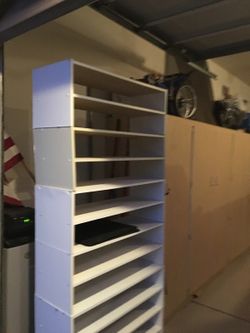 6 - Individual stackable shelves (2 shelves per unit