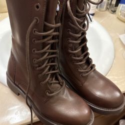 Womens  Steven Madden Combat Boots 