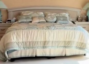 CA King Comforter set