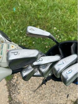 Ladies golf clubs