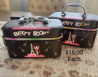 Makeup caboodle