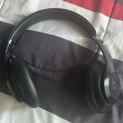 Beats Studio Pro 