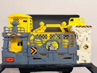 Dinosaur Capture Playset with Truck and Cage