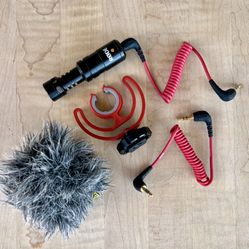 Rode VideoMicro Compact On-Camera Microphone, Works with iPhone, Smartphones, Computers, and Cameras