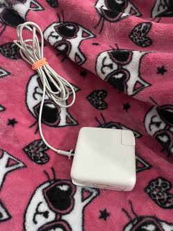 Apple MacBook MagSafe Power Adapter