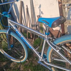 BIG RIPPER  SE EVERYTHING  2000$ 