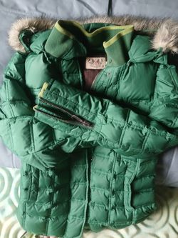Juicy Couture  Forest Green  Brand New,out The Box Only A Couple Months, Then Only TO Show Off..