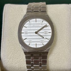 Gucci Women's 25H Silver Dial 35mm Watch YA163501