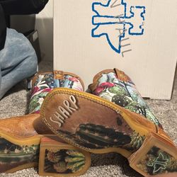 Limited Edition Western Boots !