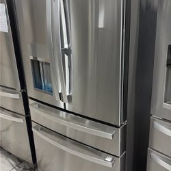 GE French Door Refrigerator 