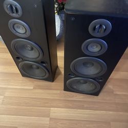 subwoofer speakers