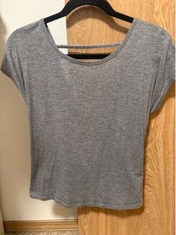Lululemon open back shirt