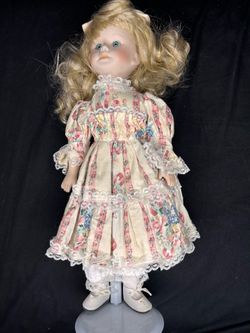 5 Piece Vintage Porcelain Doll Collection