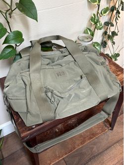 Beis Duffle Bag