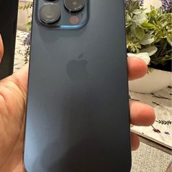iPhone 15pro (128gb) T-mobile