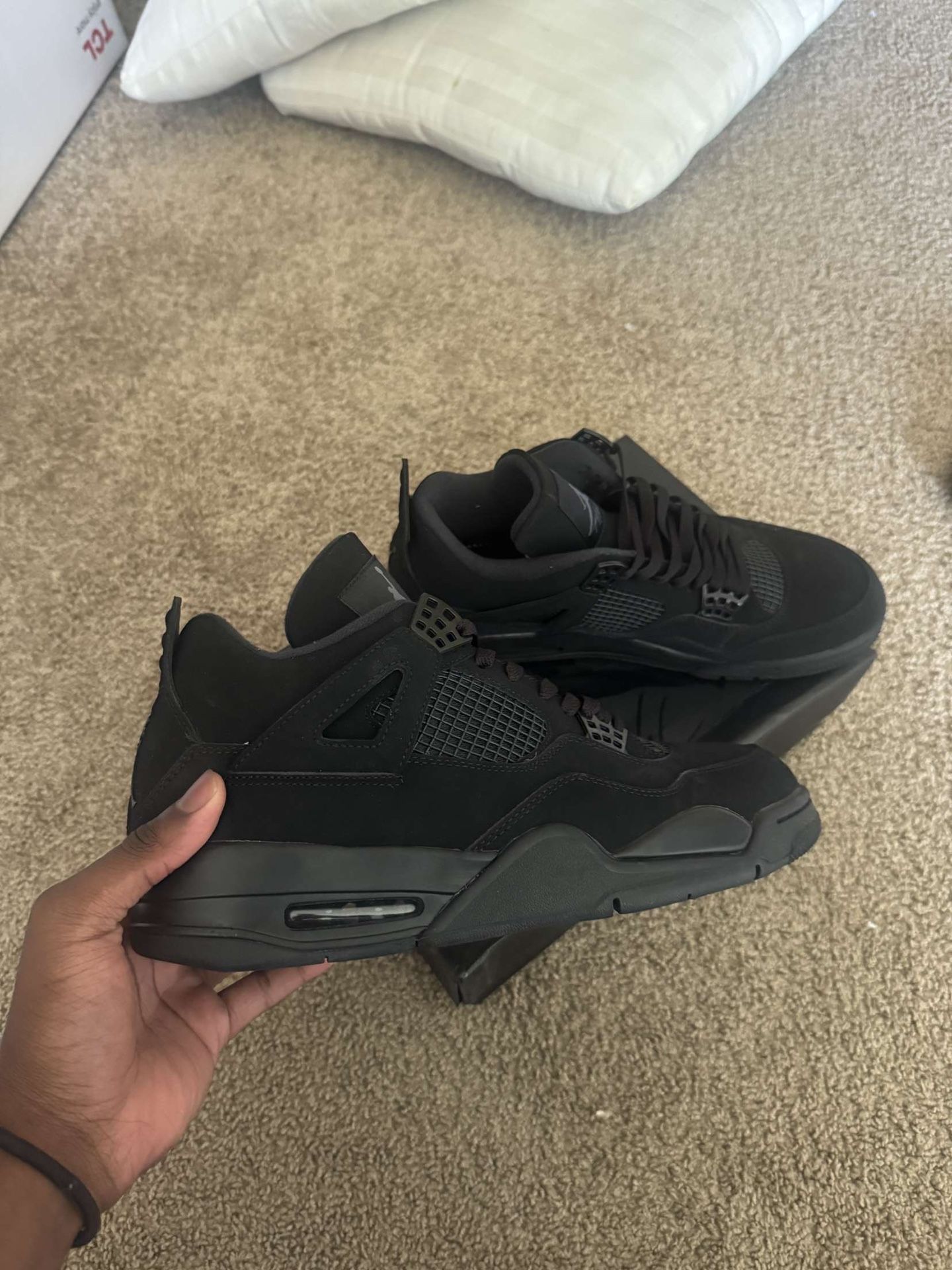 Black cat 4s