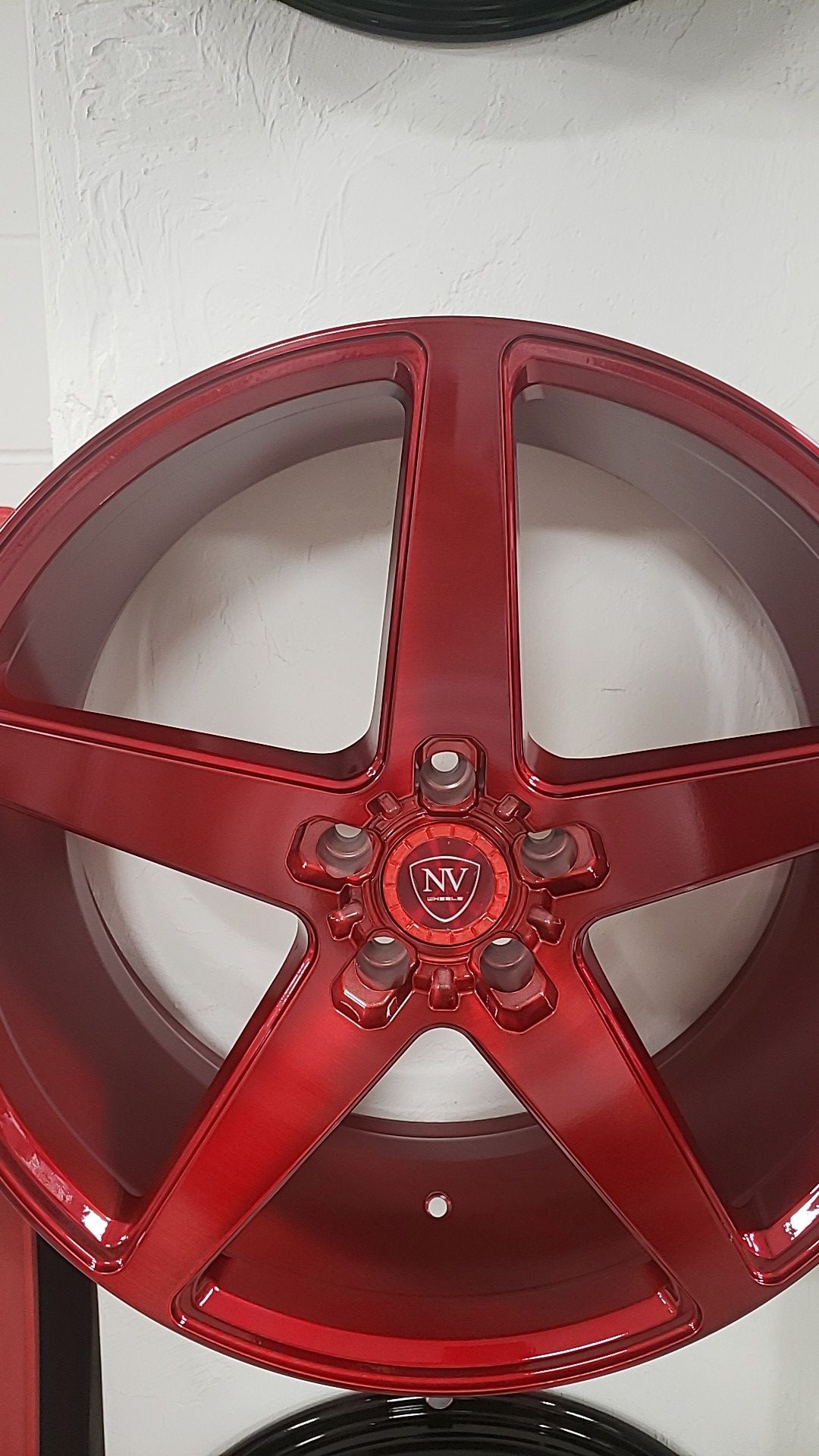 20x8.5 wheels with tires new 5x112