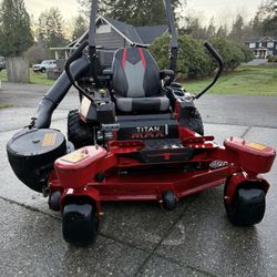 Toro 60inch TITAN MAX Zero Turn Mower With Power Bagger