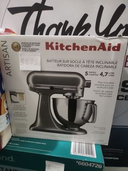Kitchen Aid Artisan 5qt Stand Mixer