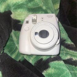 instacart mini 9 polaroid camera 