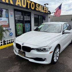 2014 BMW 3 Series 320i Sedan 4DR