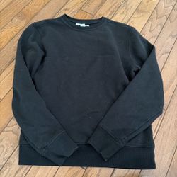 Black Amazon basic men’s crew neck size small