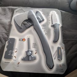 Hatchet And Knife Set