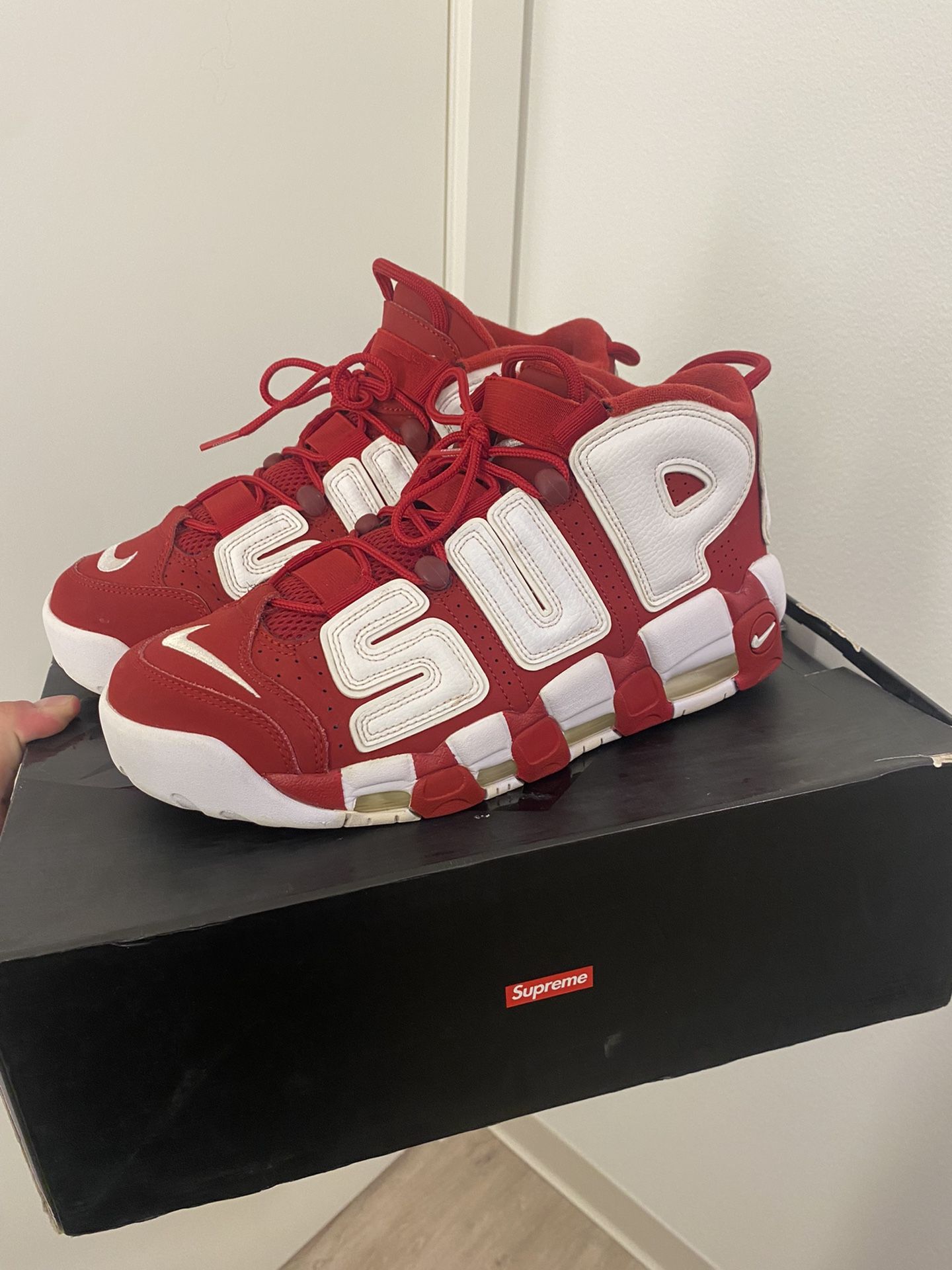 Supreme top uptempo box