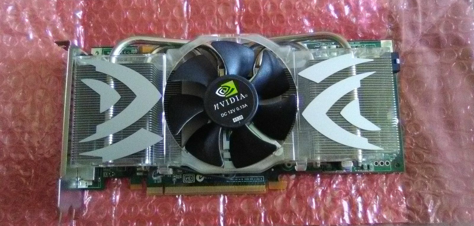 Dell Nvidia GeForce 7900 512MB PCI-E DVI Video Graphics Card FP071