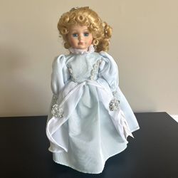 Bradleys Cinderella Collectible Porcelain Doll Limited Edition 13in BIC 2010