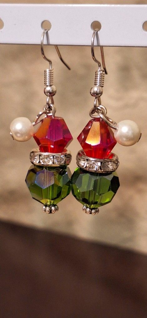 THE GRINCH EARRINGS