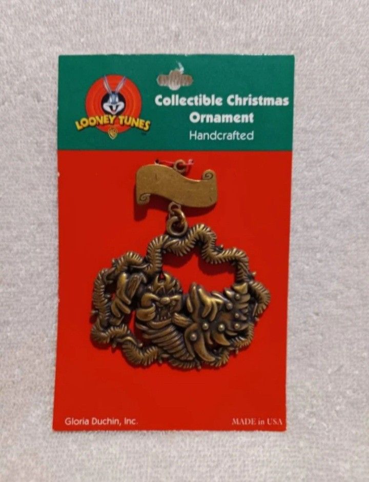 Vintage Looney tunes handcrafted collectible Christmas ornament # 6