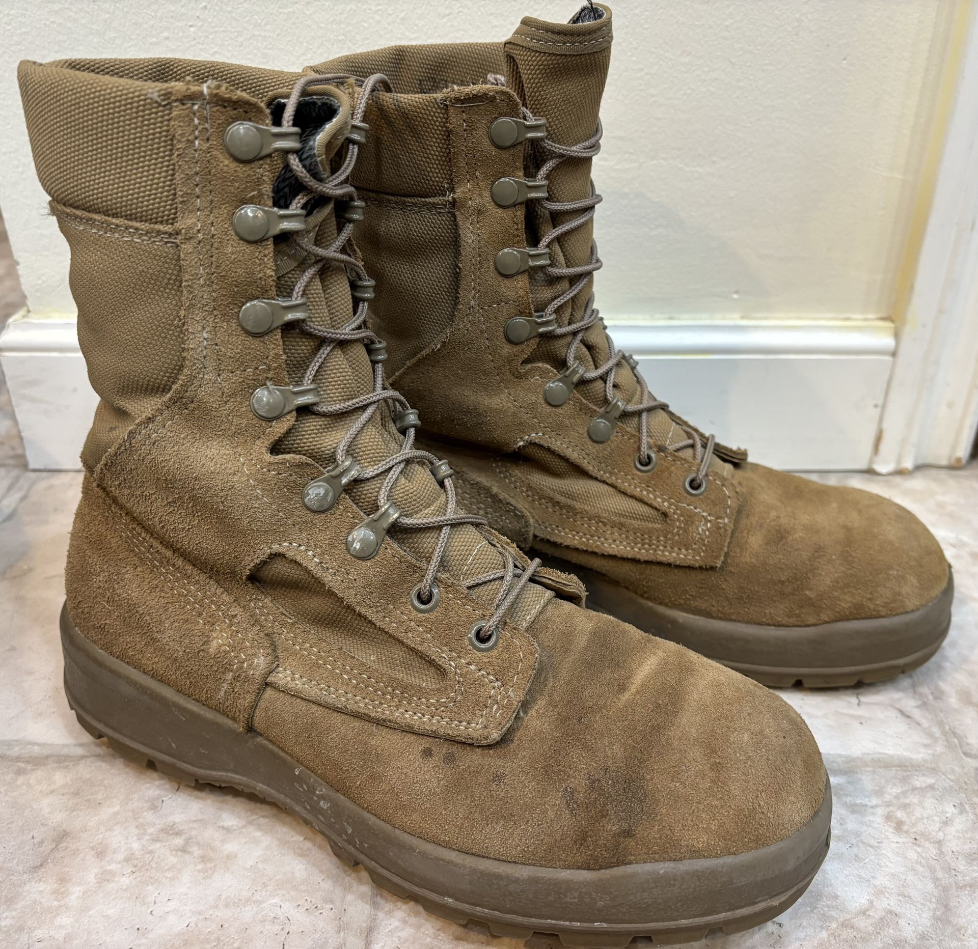 Military Surplus Belleville GoreTex Boots, Men’s 10 W