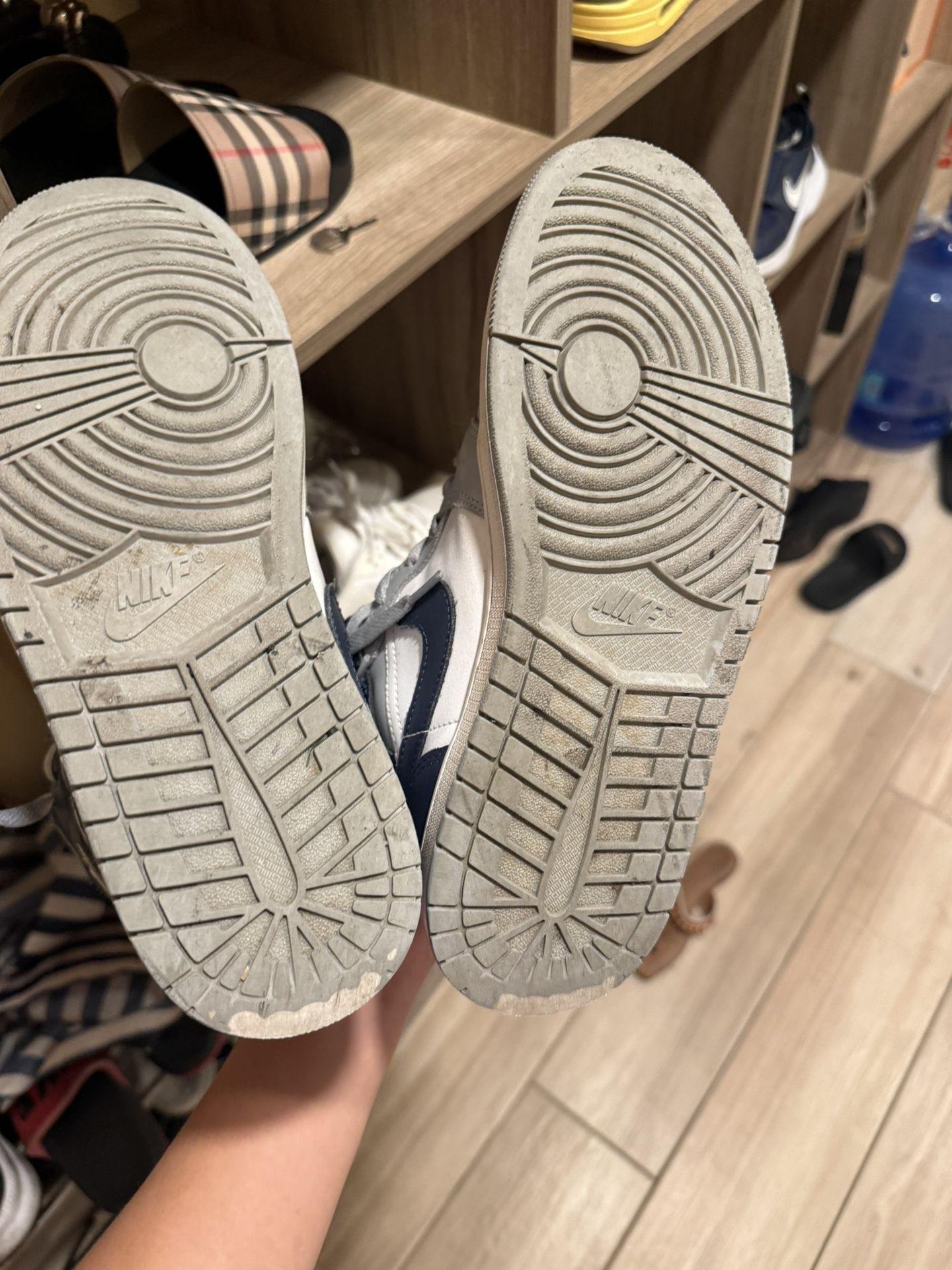 Nike Air Jordan 1 Mid White Navy