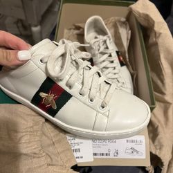 Women Gucci Sneakers Size 36 