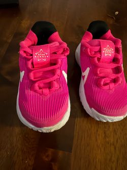 Nike baby toddler shoes $25