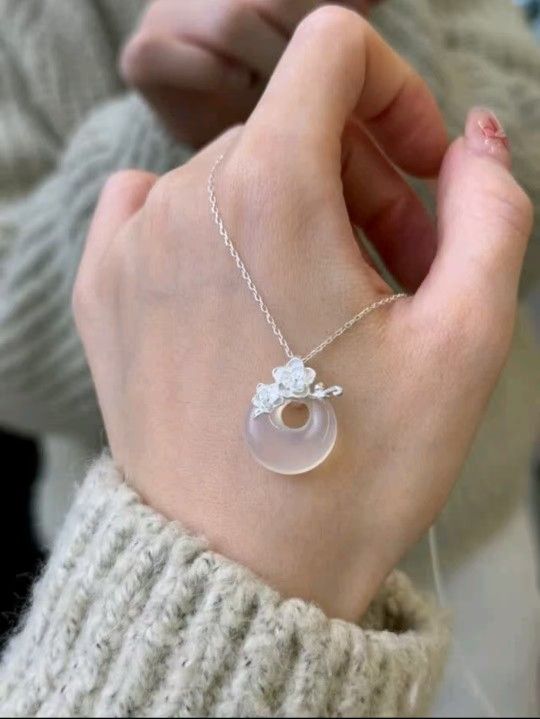 4G Chinese-style carved white jade 14K silver pendant (with phoenix)