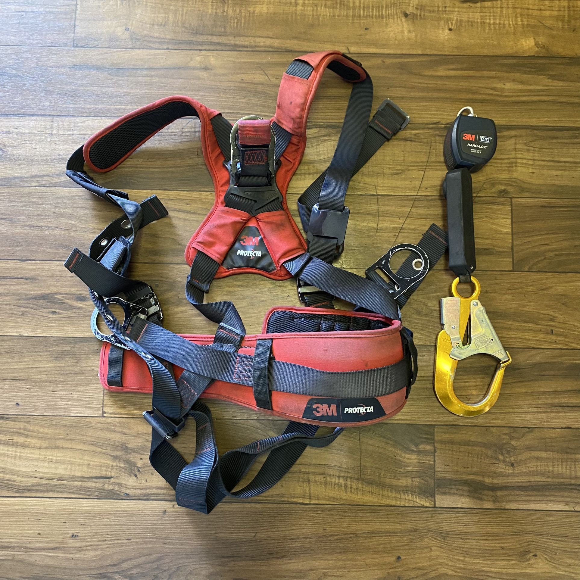 3M DBI/SALA (contact info removed) Nano-Lok 6 Foot Self Retracting Lifeline
