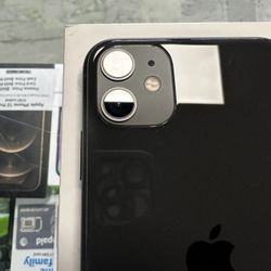 iPhone 11 64GB Unlocked 