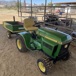 John Deere 214 Tractor - Lawn Mower