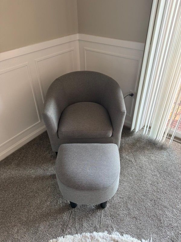 Chair And Foot Rest