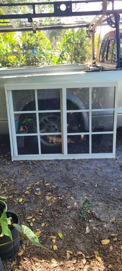 # ventana Corrediza 38 x52