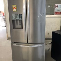 WHIRLPOOL REFRIGERATOR‼️ APPLIANCE ‼️❄️🧊❄️🧊