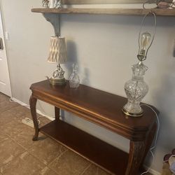 Beautiful Coffee table, Sofa Table and two End Tables