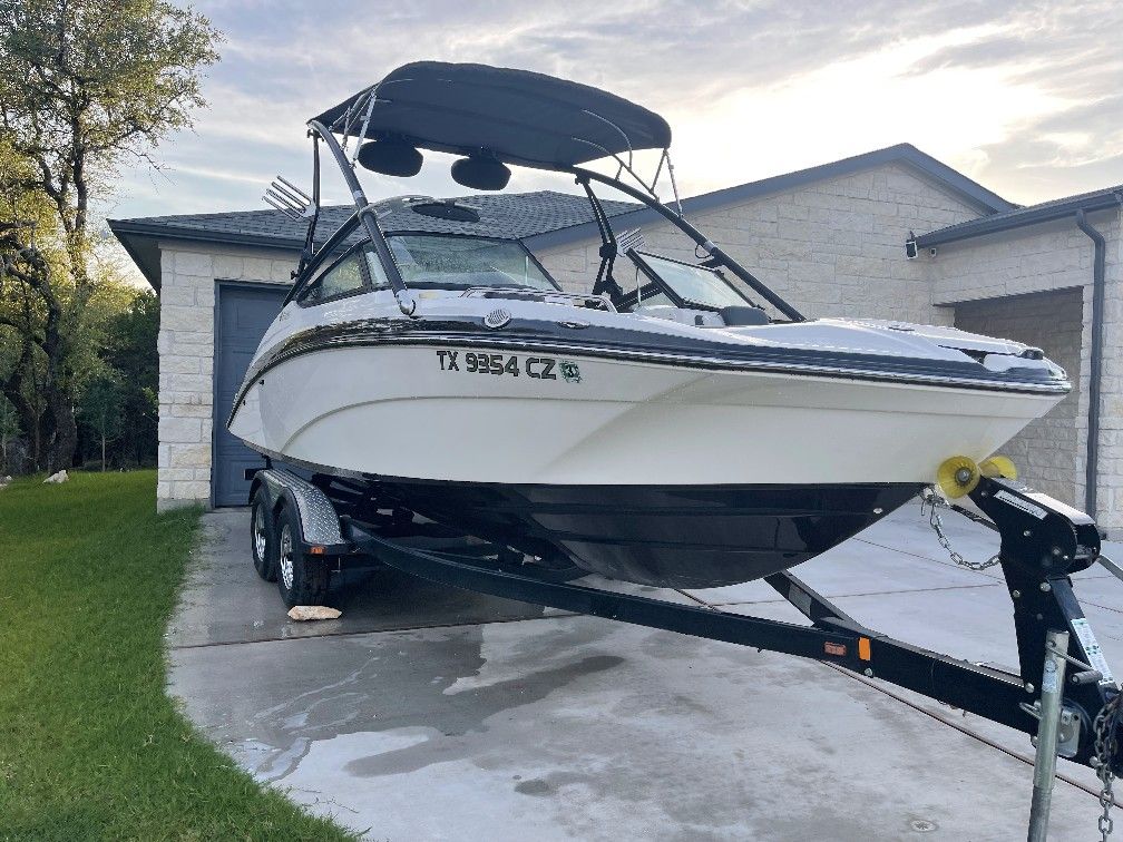 2015 Yamaha 212x