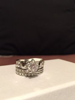 Bridal two ring set cubic zec size 8 beautiful for the people who can't afford the real deal looks so real you will fool them all with this classy el