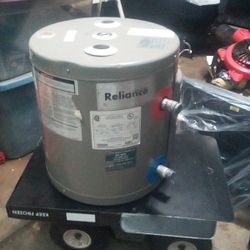 Reliance, 6 Gal Water Heater