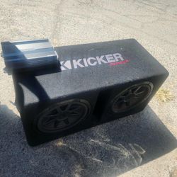 Kicker Subwoofers and Amp