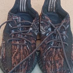 !! Men's Shoes  Adidas Boost Size 11