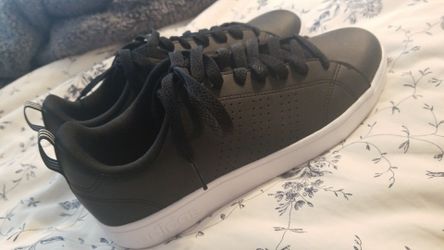 Adiddas women size 8